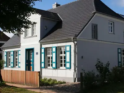 Ferienwohnung für 4 Personen (70 m²) in Wustrow (Ostseebad) 3/10