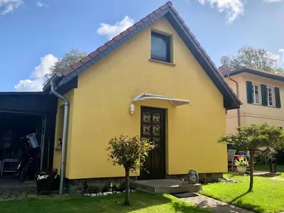 Ferienwohnung für 2 Personen (50 m²) in Wustrow (Ostseebad) 9/10