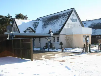 Ferienwohnung für 3 Personen (56 m²) in Ostseebad Wustrow 1/10