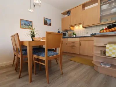 Ferienwohnung für 4 Personen (48 m²) in Wustrow (Ostseebad) 3/10