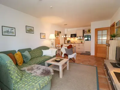 Ferienwohnung für 4 Personen (49 m²) in Wustrow (Ostseebad) 2/10