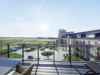 Ferienwohnung Sommerblume Ostseebad Wustrow ZweiWasser Alte Seefahrtschule Balkon mit Wasserblick
