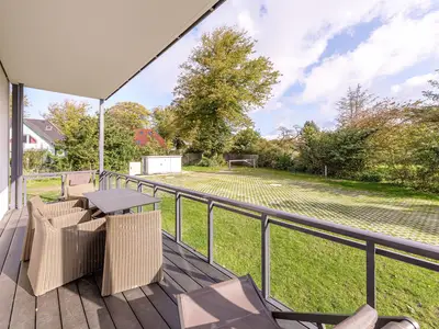 Ferienwohnung Sünnkieker Ostseebad Wustrow ZweiWasser Alte Seefahrtschule Balkon