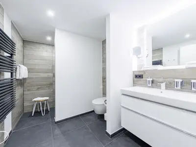Ferienwohnung Boddenperle Ostseebad Wustrow ZweiWasser Alte Seefahrtschule Badezimmer