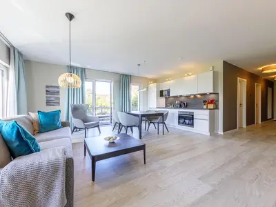 Ferienwohnung Meersinn Ostseebad Wustrow ZweiWasser Alte Seefahrtschule Wohnbereich und Küche