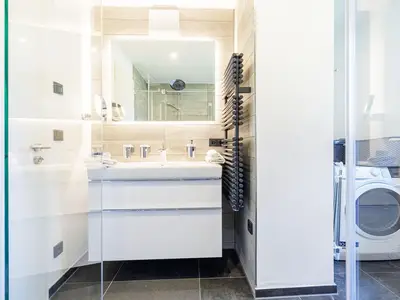 Ferienwohnung Große Strandburg Ostseebad Wustrow ZweiWasser Alte Seefahrtschule Badezimmer