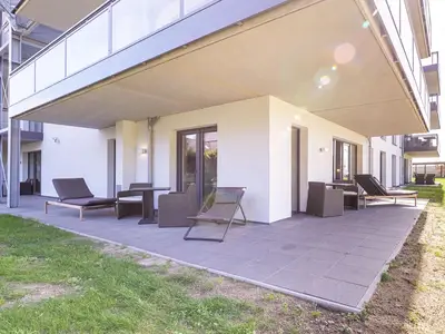 Ferienwohnung Strandflair Ostseebad Wustrow ZweiWasser Alte Seefahrtschule Terrasse