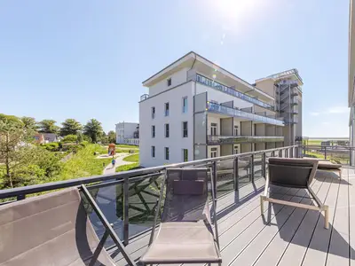 Ferienwohnung Große Strandperle Ostseebad Wustrow ZweiWasser Alte Seefahrtschule Balkon zum Sonnen