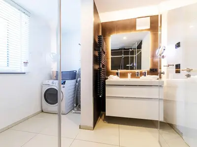 Ferienwohnung Große Strandoase Ostseebad Wustrow ZweiWasser Alte Seefahrtschule Badezimmer