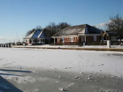 Ferienwohnung für 2 Personen (39 m²) in Wustrow (Ostseebad) 4/10