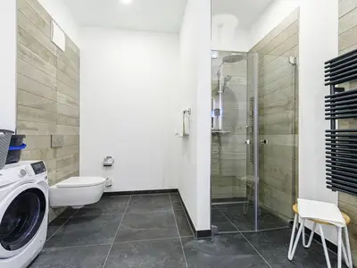 Ferienwohnung Sandwelle Ostseebad Wustrow ZweiWasser Alte Seefahrtschule Badezimmer