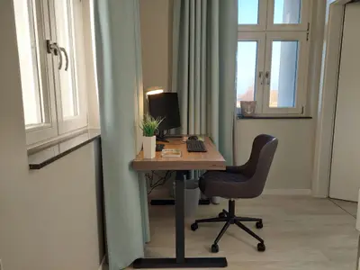 Ferienwohnung Panorama-Utkiek in Wustrow – Home-Office Arbeitsplatz