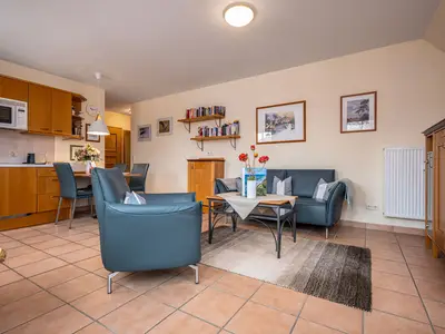 Ferienwohnung für 2 Personen (45 m²) in Wustrow (Ostseebad) 2/10