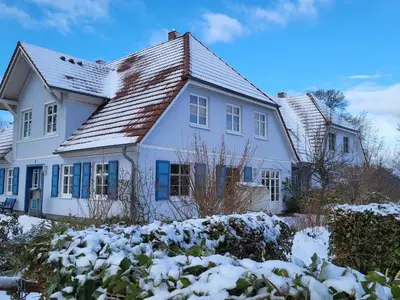 Ferienwohnung für 4 Personen (60 m²) in Wustrow (Ostseebad) 1/10