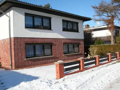 Ferienwohnung für 2 Personen (47 m²) in Wustrow (Ostseebad) 1/10