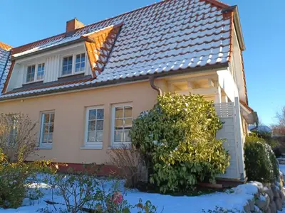 Ferienwohnung für 4 Personen (70 m²) in Wustrow (Ostseebad) 2/10