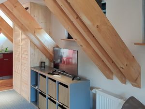 24018334-Ferienwohnung-2-Wustrow (Strelitz)-300x225-4