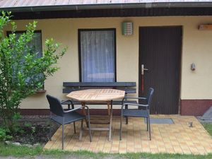 22419441-Ferienwohnung-3-Wustrow (Strelitz)-300x225-3