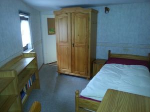 22095709-Ferienwohnung-5-Wutha-Farnroda-300x225-3