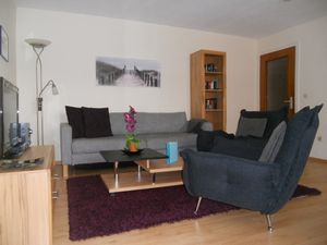 22463255-Ferienwohnung-3-Wyk auf Föhr-300x225-2