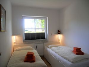 22463325-Ferienwohnung-2-Wyk auf Föhr-300x225-5