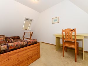 23150267-Ferienwohnung-4-Wyk auf Föhr-300x225-5