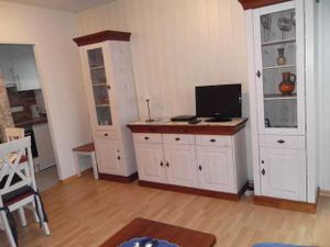 22252097-Ferienwohnung-2-Wyk auf Föhr-300x225-3