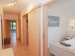 23204801-Ferienwohnung-2-Wyk auf Föhr-300x225-3