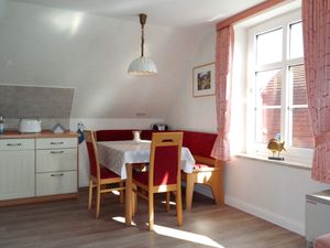 21707703-Ferienwohnung-3-Wyk auf Föhr-300x225-4