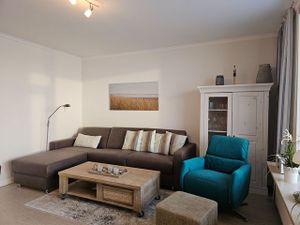 23922863-Ferienwohnung-2-Wyk auf Föhr-300x225-2