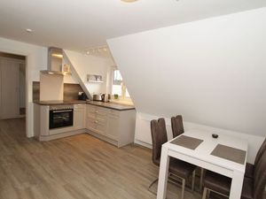 23922893-Ferienwohnung-2-Wyk auf Föhr-300x225-2