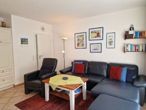 23922936-Ferienwohnung-2-Wyk auf Föhr-300x225-5