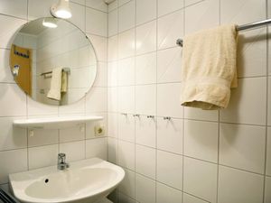 23938864-Ferienwohnung-4-Wyk auf Föhr-300x225-5