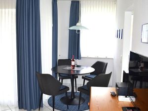 23431091-Ferienwohnung-4-Wyk auf Föhr-300x225-4