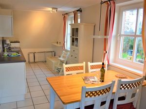 23466658-Ferienwohnung-2-Wyk auf Föhr-300x225-3