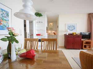 23918486-Ferienwohnung-4-Wyk auf Föhr-300x225-2