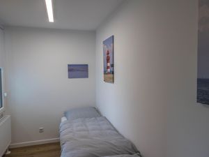 23918520-Ferienwohnung-4-Wyk auf Föhr-300x225-5