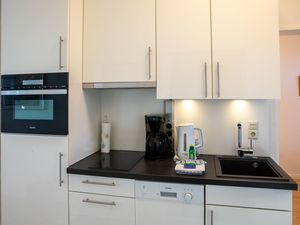 23884589-Ferienwohnung-3-Wyk auf Föhr-300x225-4