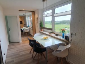 23918536-Ferienwohnung-2-Wyk auf Föhr-300x225-3