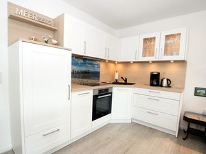 23966723-Ferienwohnung-3-Wyk auf Föhr-300x225-4