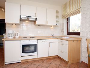 23966773-Ferienwohnung-3-Wyk auf Föhr-300x225-4