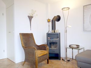 23966801-Ferienwohnung-4-Wyk auf Föhr-300x225-2