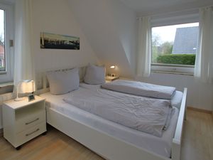 23966813-Ferienwohnung-2-Wyk auf Föhr-300x225-4