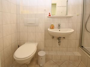 23966830-Ferienwohnung-4-Wyk auf Föhr-300x225-5