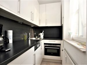 23966892-Ferienwohnung-3-Wyk auf Föhr-300x225-5