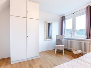 24013464-Ferienwohnung-6-Wyk auf Föhr-300x225-2