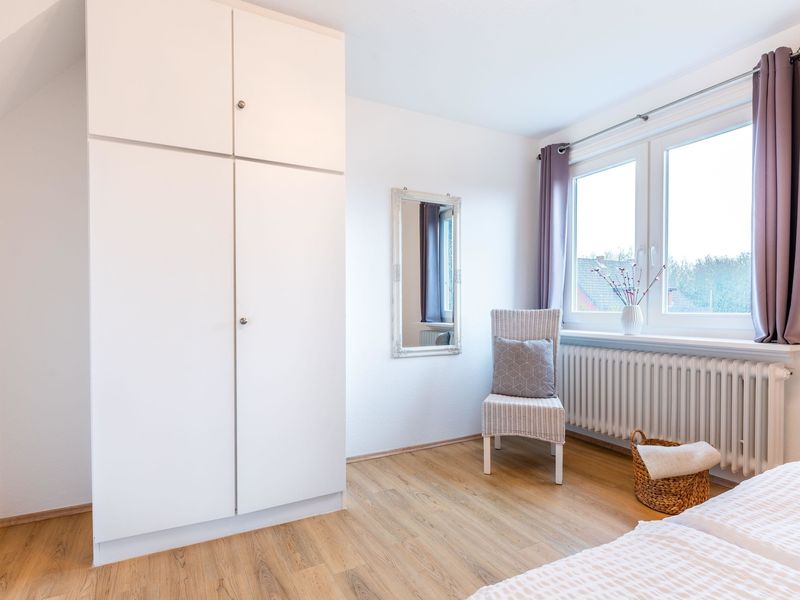 24013464-Ferienwohnung-6-Wyk auf Föhr-800x600-2