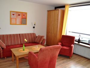 24015623-Ferienwohnung-4-Wyk auf Föhr-300x225-1