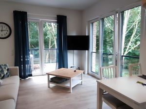 23882512-Ferienwohnung-4-Wyk auf Föhr-300x225-1