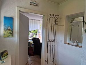 23922936-Ferienwohnung-2-Wyk auf Föhr-300x225-3